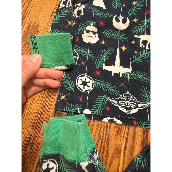 Hanna Andersson Multicolor Star Wars Ornaments Pajama Set Size 18-24 Months - Picture 3 of 4